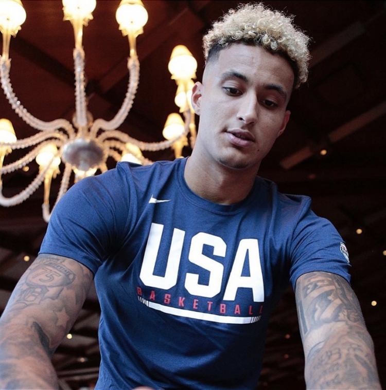 克拉克森替补得分达到8283分，超越吉诺比利升至历史第九（克拉克森替补得分累计达8283分，超越吉诺比利，位居历史第九）