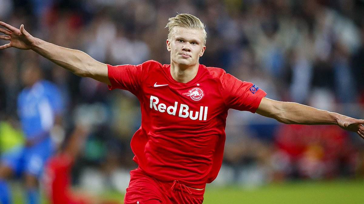 当志愿者在残特奥会：需要时我在你身旁，拼搏时我为你鼓掌（残特奥志愿者：你需要时我相伴，你拼搏时我喝彩）