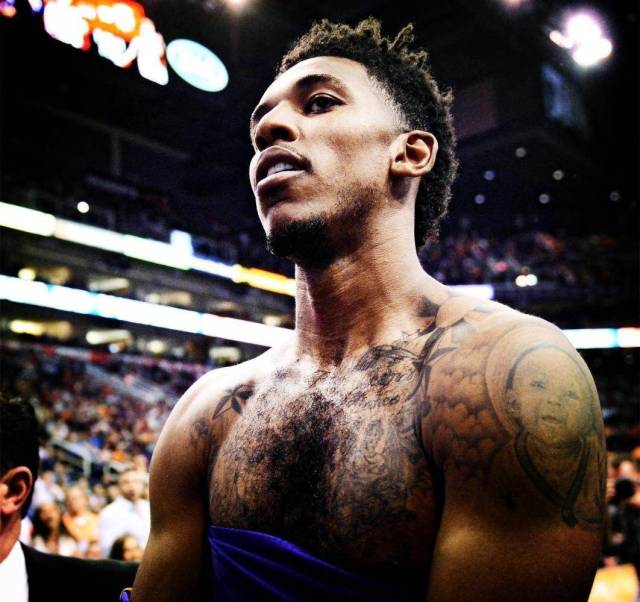 扭起来了，回到老地方的巴特勒（扭劲回归，巴特勒重返老地方）