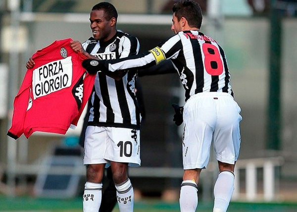 文班：马刺当前与雷霆算不上宿敌对决，我们还需继续进步（文班：马刺与雷霆暂非宿敌，球队仍需提升）