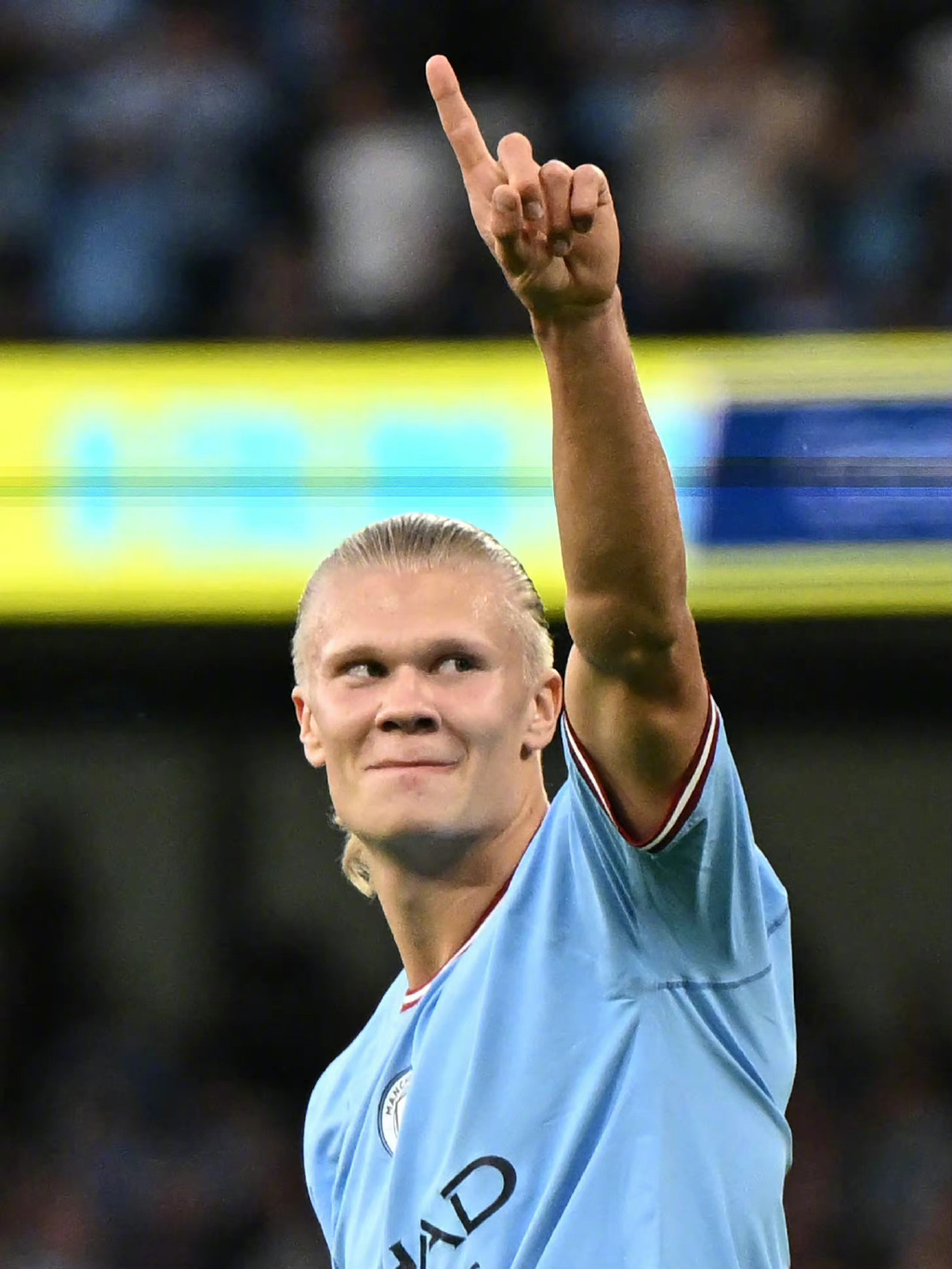 足球世界杯亚洲区预选赛关键球员表现突出（世界杯亚洲区预选赛：核心球员抢眼发挥）